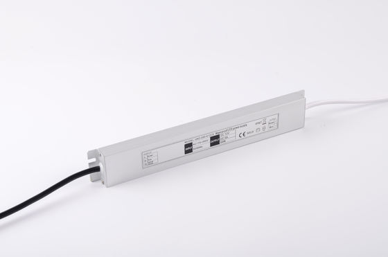 12V 60W constante spanning LED-voeding Driver Ultradun ontwerp voor licht