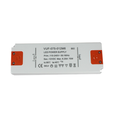 Plastic van Hoofd gevalconstant voltage Bestuurders12v 75W Voeding voor Strooklicht