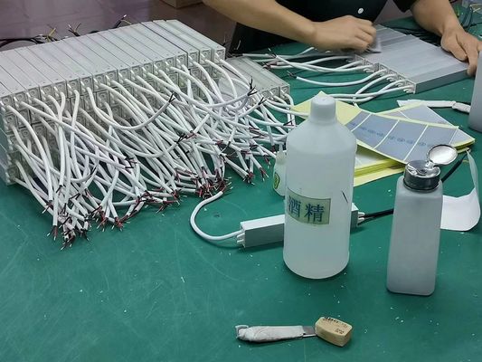 Aluminium Waterdichte Elektronische HOOFDbestuurder 12v 1a 12W AC100 - Kleine 265V IP67