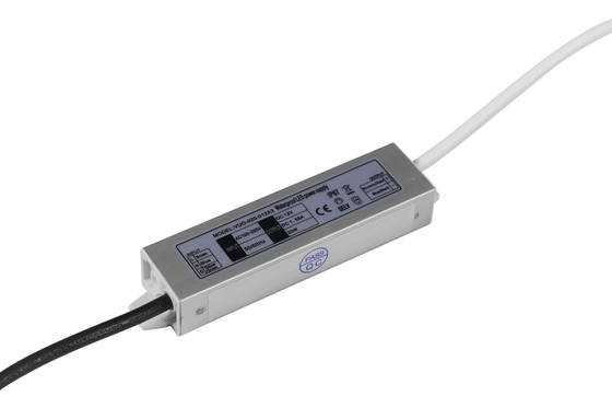 Ultralight Waterdichte Elektronische van hoofd 12V gelijkstroom Bestuurder 1.67A 20W Heatproof